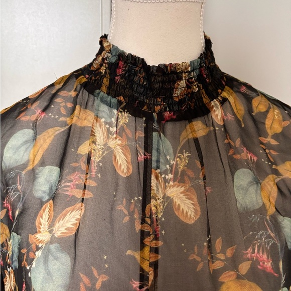 Nicholas Multicolor Blouse with Tie Front 100% Silk - Picture 9 of 11